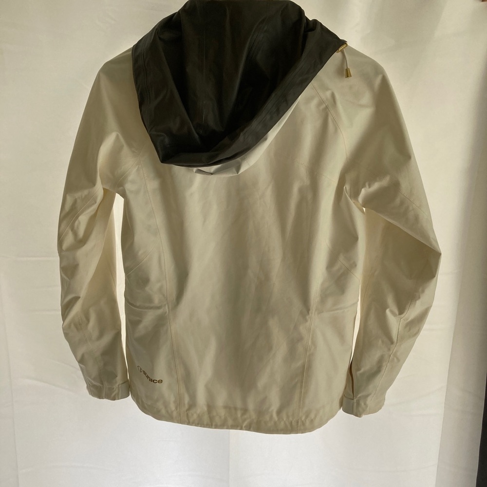 Sunice Gortex Rain Jacket - Picture 2 of 13